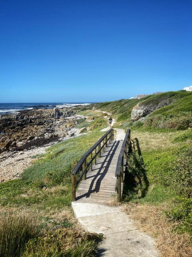 Shore'S Edge Luxury Oceanfront Home Hermanus Exterior photo